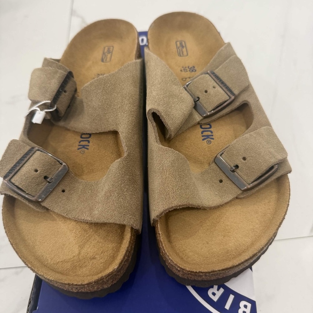 Birkenstock Arizona Taupe Suede Women’s Size 39, 38 Available - Picture 7 of 10
